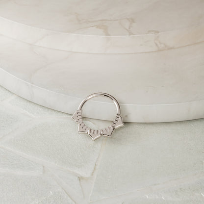 Solid Gold Lotus Seamless Hoop