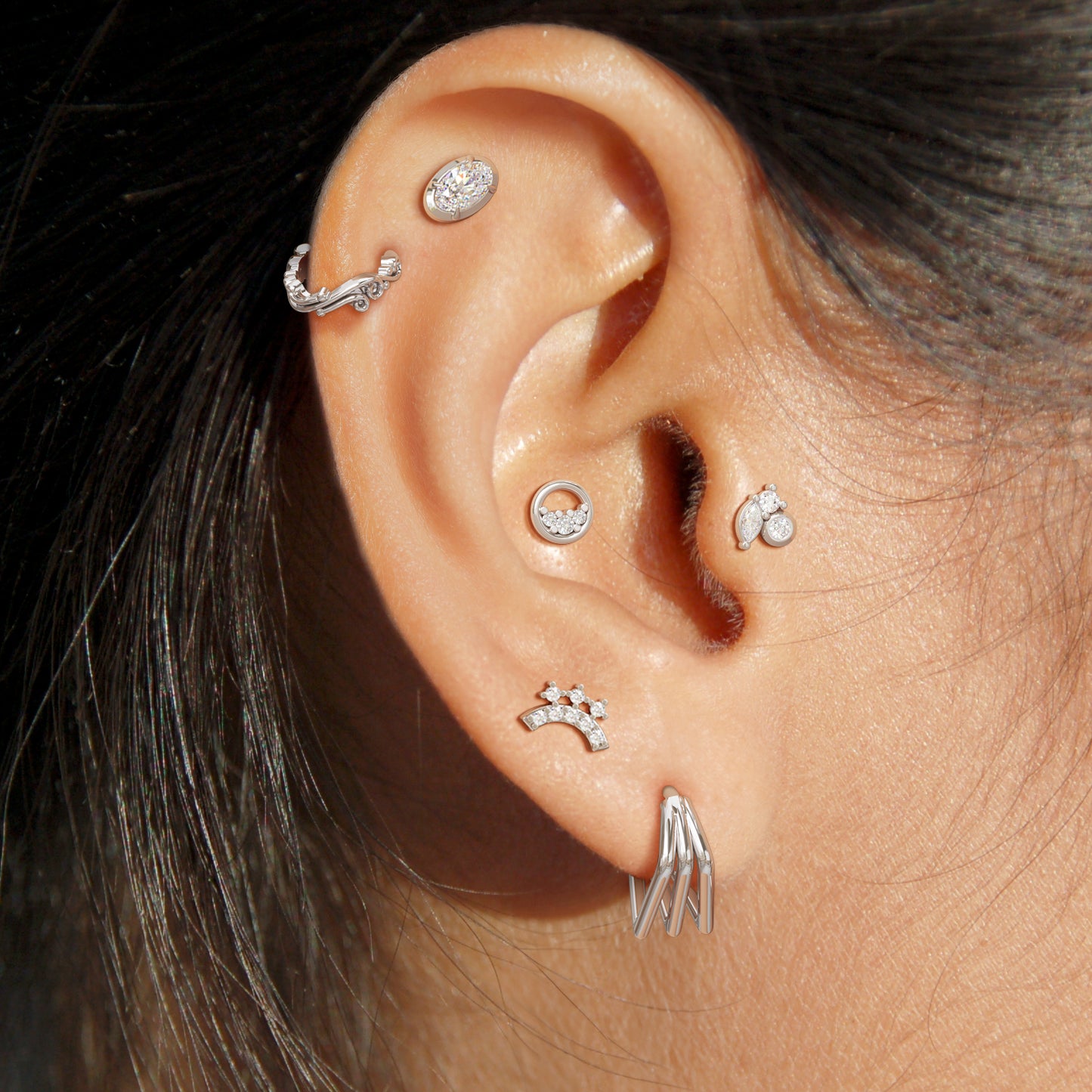 14K Gold Trio Diamond Circle Threadless End