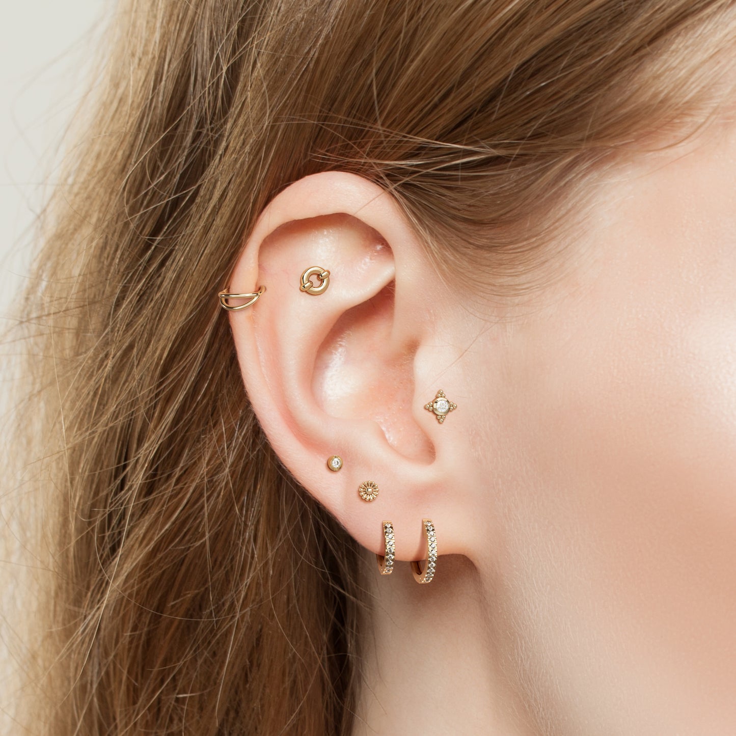 14K Gold Floral Threadless End